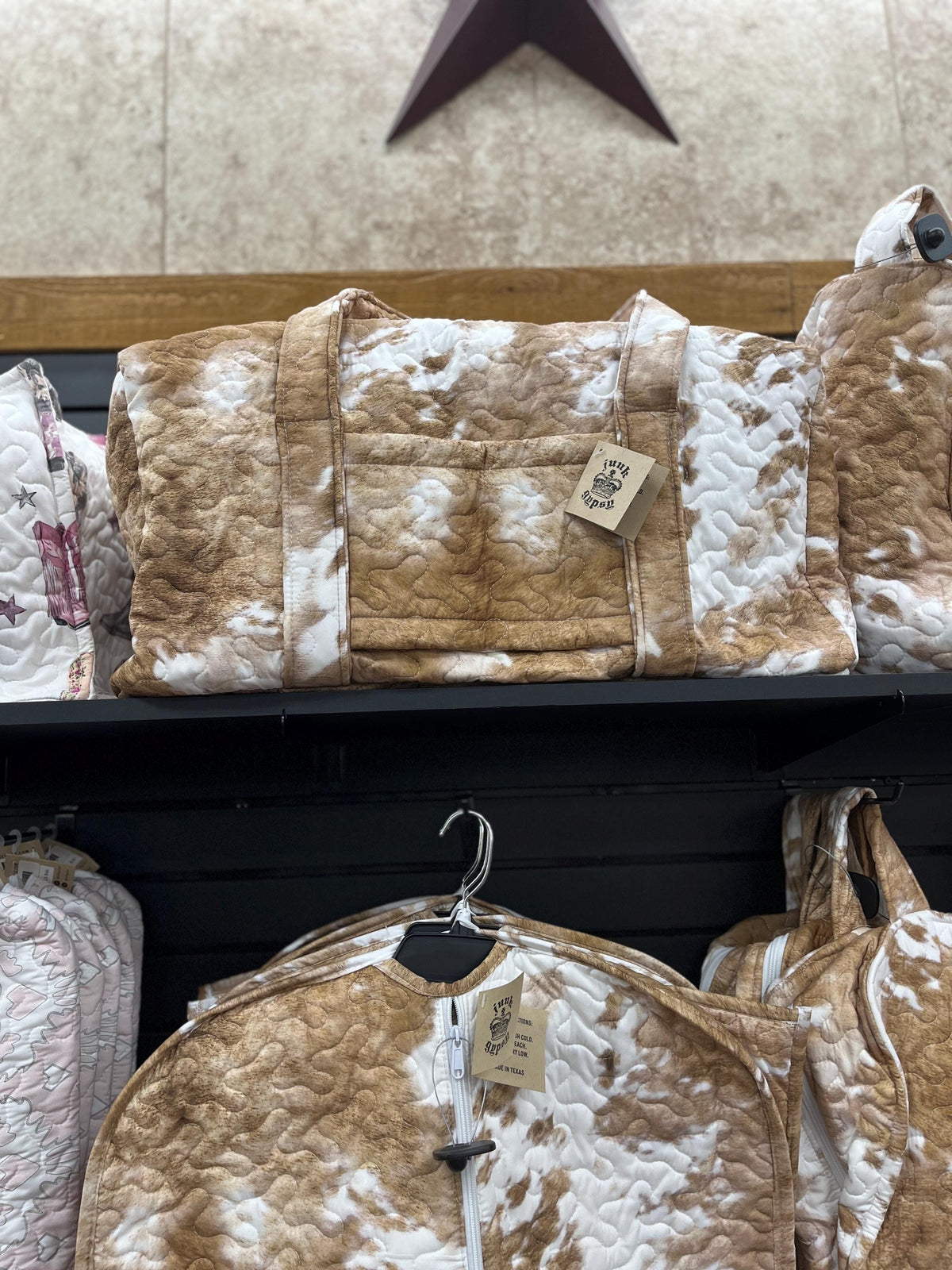 Buc-ee's Quilted Western Boot Bag, Palomino Paint