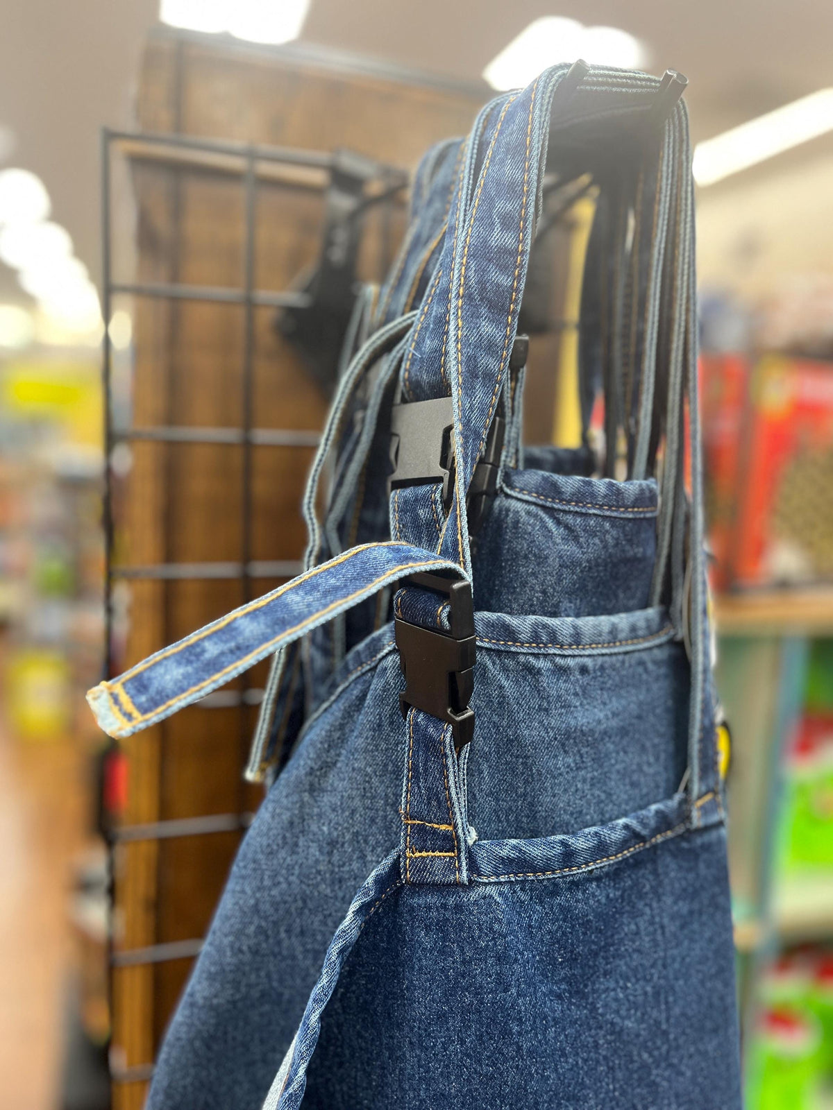 Buc-ee's Denim Apron - Beaver Logo, Adjustable Chef Apron