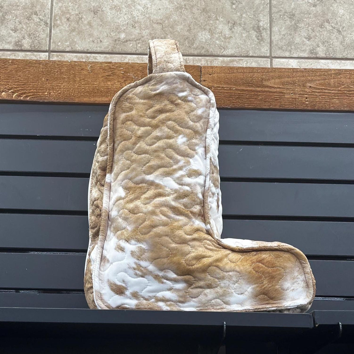 Buc-ee's Quilted Western Boot Bag, Palomino Paint