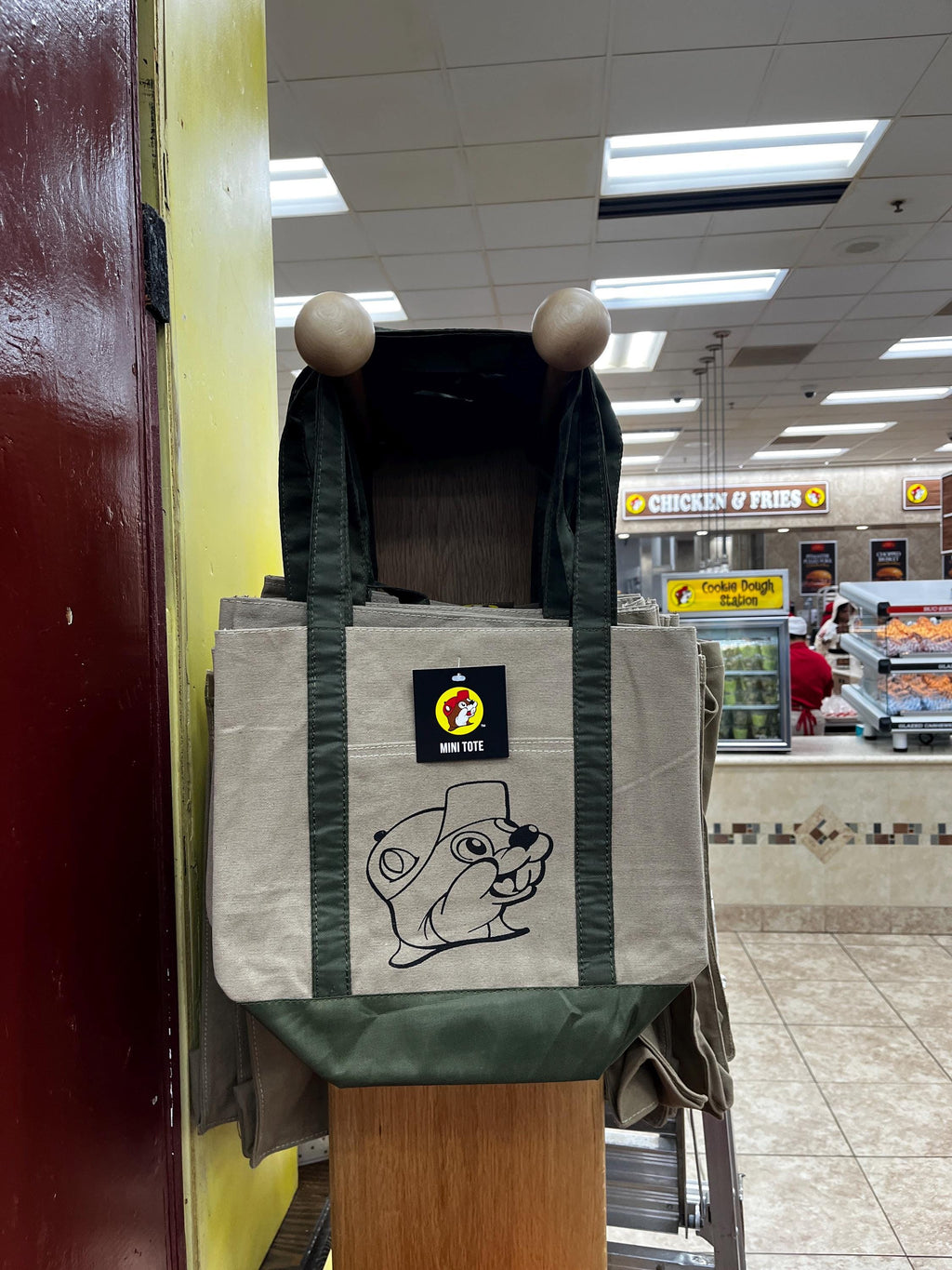 Buc-ee's Mini Tote Bag, Beaver Logo, Tote Bags, Mini Totes, Mini Red, Mini Green Tote, Mini Black Tote - These won't last long!!