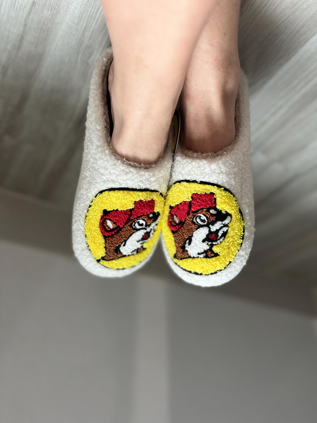 Buc-ee's Slippers, Womens Slippers, Cozy Sherpa Slippers, Classic Bucees Logo, Very Soft and Comfortable, Valentines Gift, Gift for her