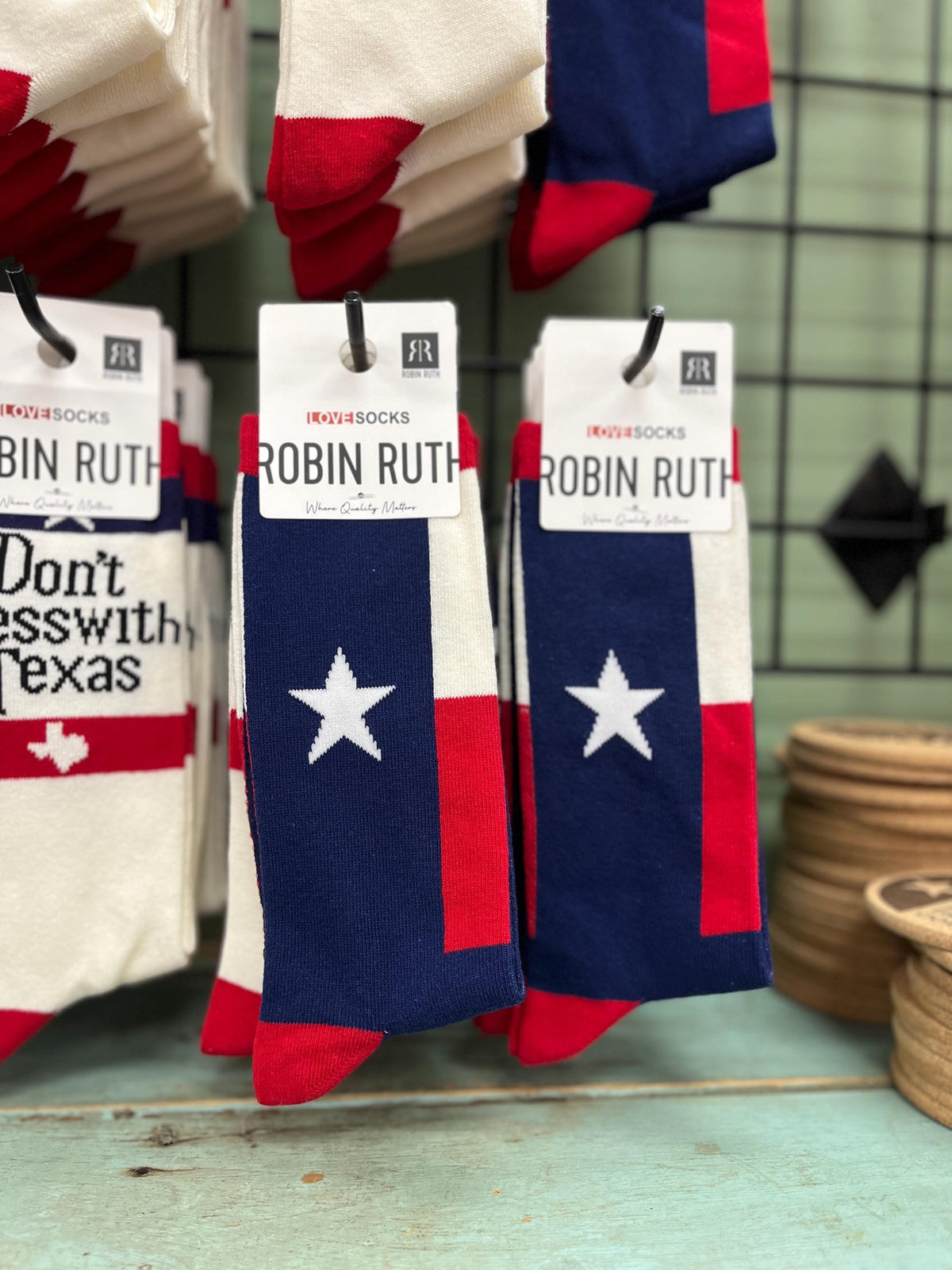 Texas Socks, Robin Ruth Socks Sold at Buc-ee’s, 6 Designs including Don’t Mess With Texas, Show your Texas Pride, Gift for Him, One Size