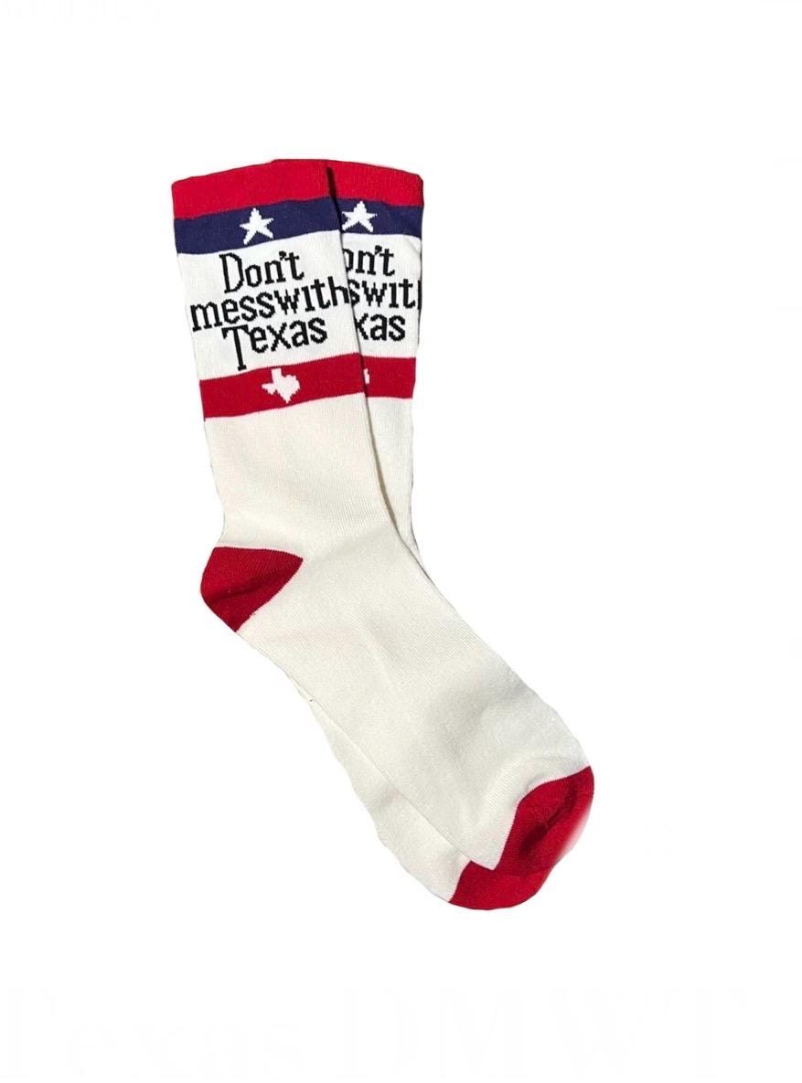 Texas Socks, Robin Ruth Socks Sold at Buc-ee’s, 6 Designs including Don’t Mess With Texas, Show your Texas Pride, Gift for Him, One Size