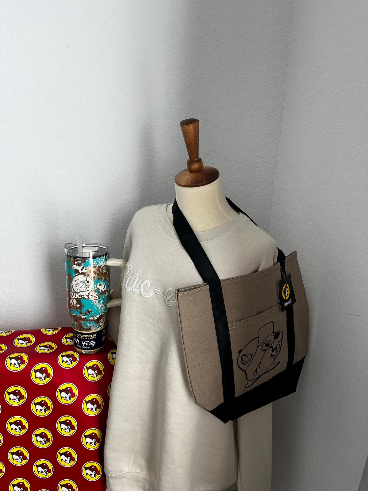 Buc-ee's Mini Tote Bag, Beaver Logo, Tote Bags, Mini Totes, Mini Red, Mini Green Tote, Mini Black Tote - These won't last long!!